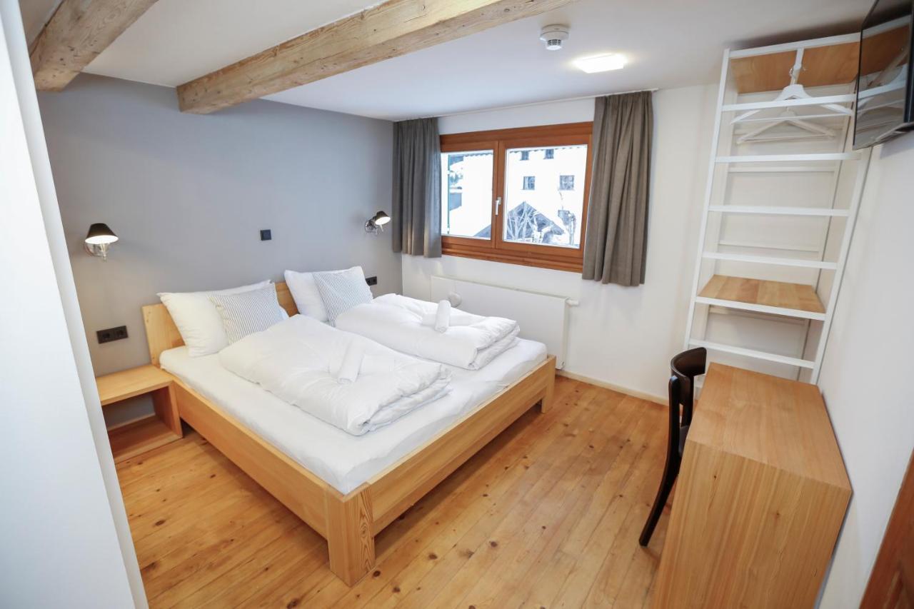 Fruehstueckspension Sonnblick Stuben am Arlberg Ngoại thất bức ảnh